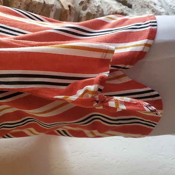 RUE21 Blouse HP ❤NWOT - Picture 3 of 6